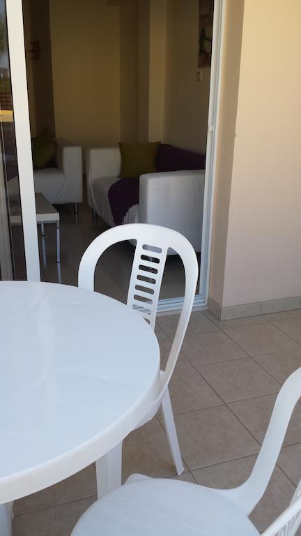 Photothea Apartments Protaras Luaran gambar