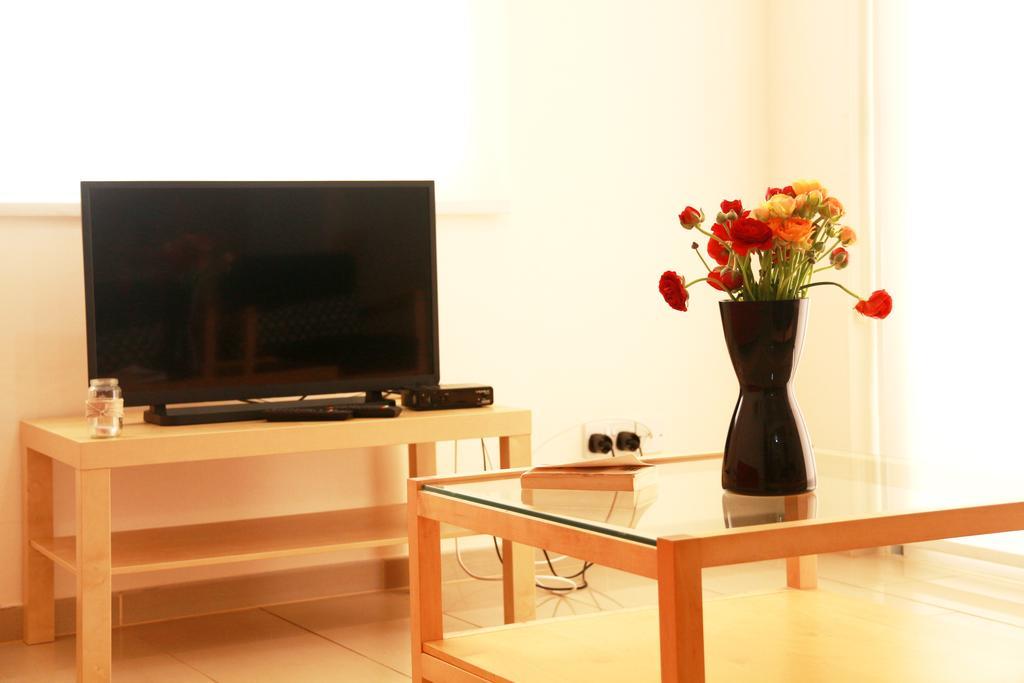 Photothea Apartments Protaras Luaran gambar